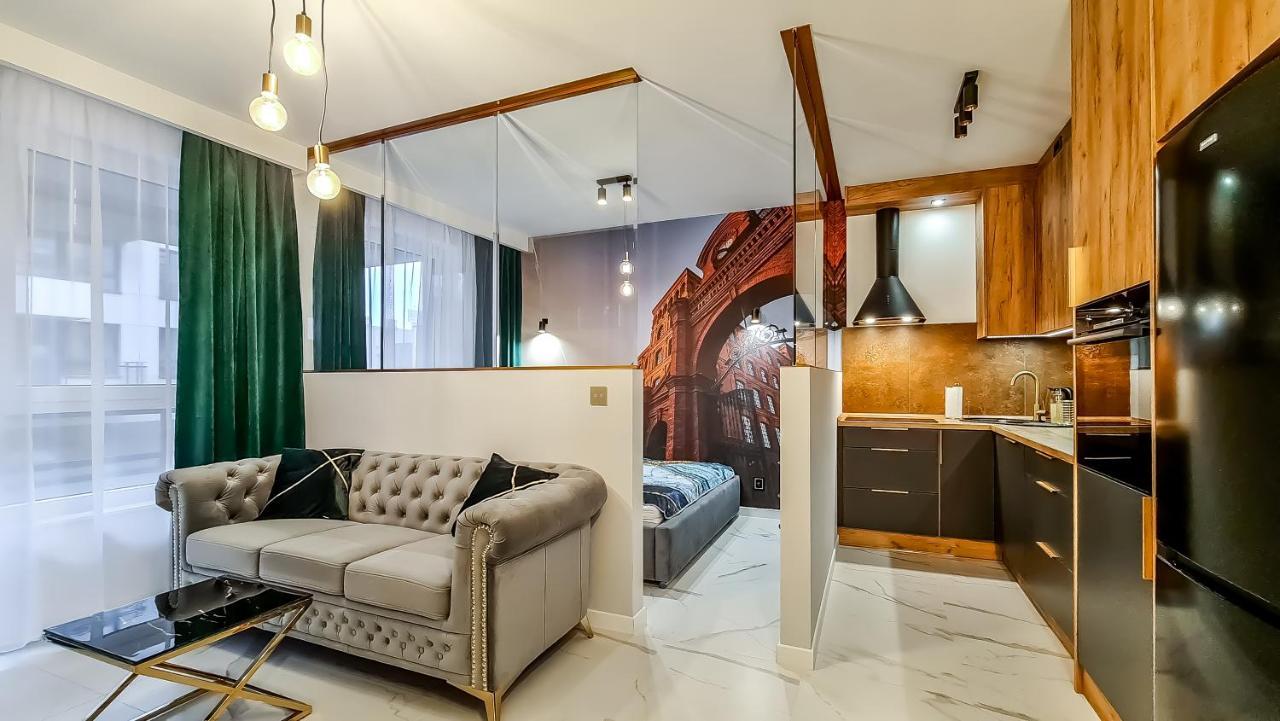 Gold Apartament Przy Ksiezym Mlynie - Garaz - Dostep Na Kod - Fv Łódź Dış mekan fotoğraf