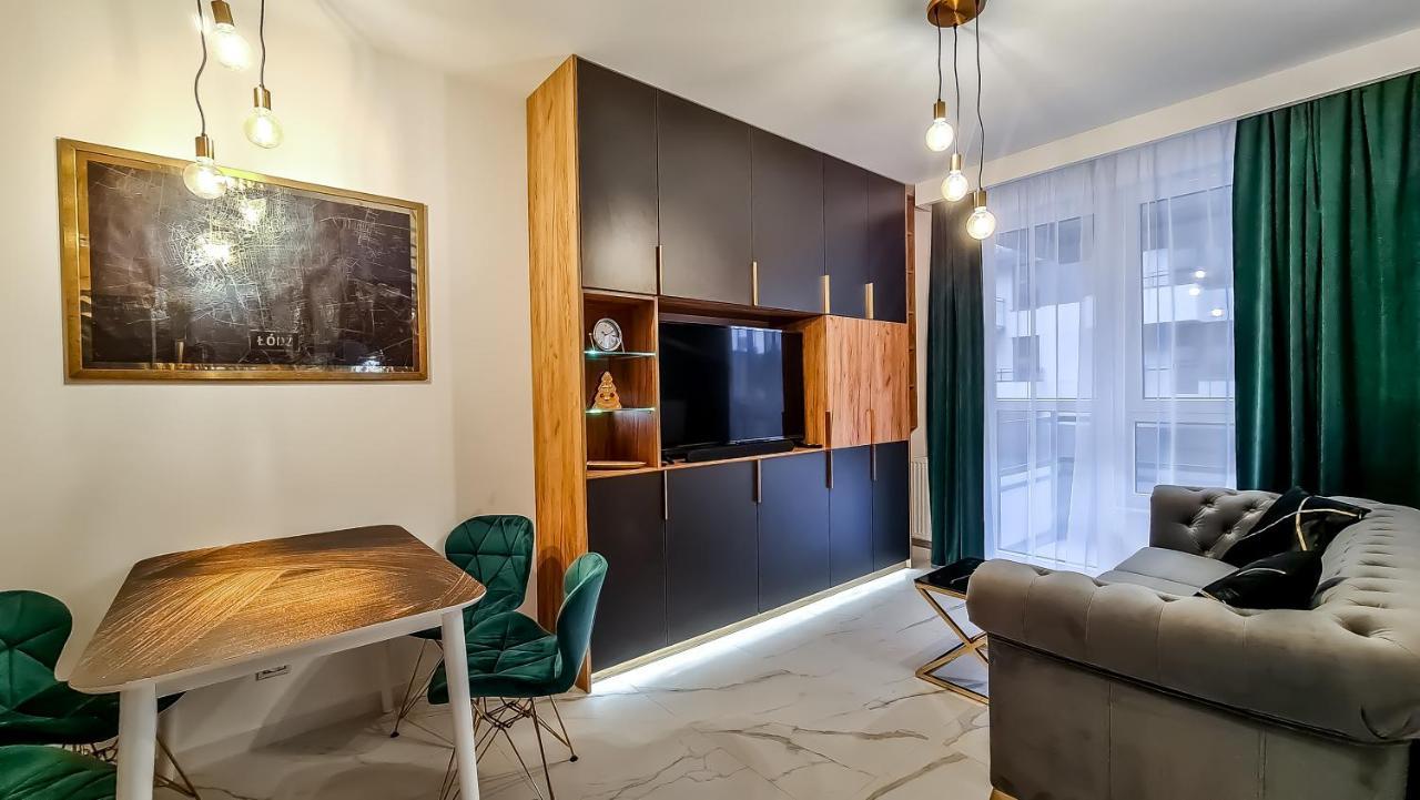 Gold Apartament Przy Ksiezym Mlynie - Garaz - Dostep Na Kod - Fv Łódź Dış mekan fotoğraf