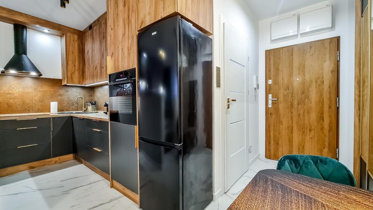 Gold Apartament Przy Ksiezym Mlynie - Garaz - Dostep Na Kod - Fv Łódź Dış mekan fotoğraf